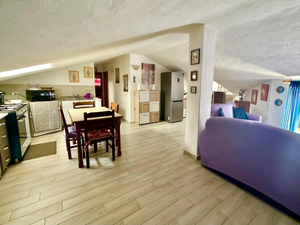 The Quiet Mansard Appartamento Olbia